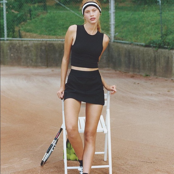 TnaSLICK Court Mini Skirt (Black) - Picture 9 of 9